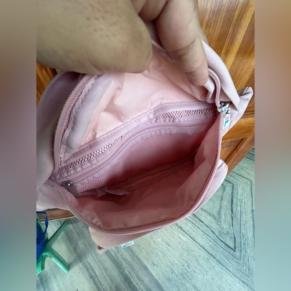 FILA fanny bag. Used. Condition 10:10 - Picture 9 of 9